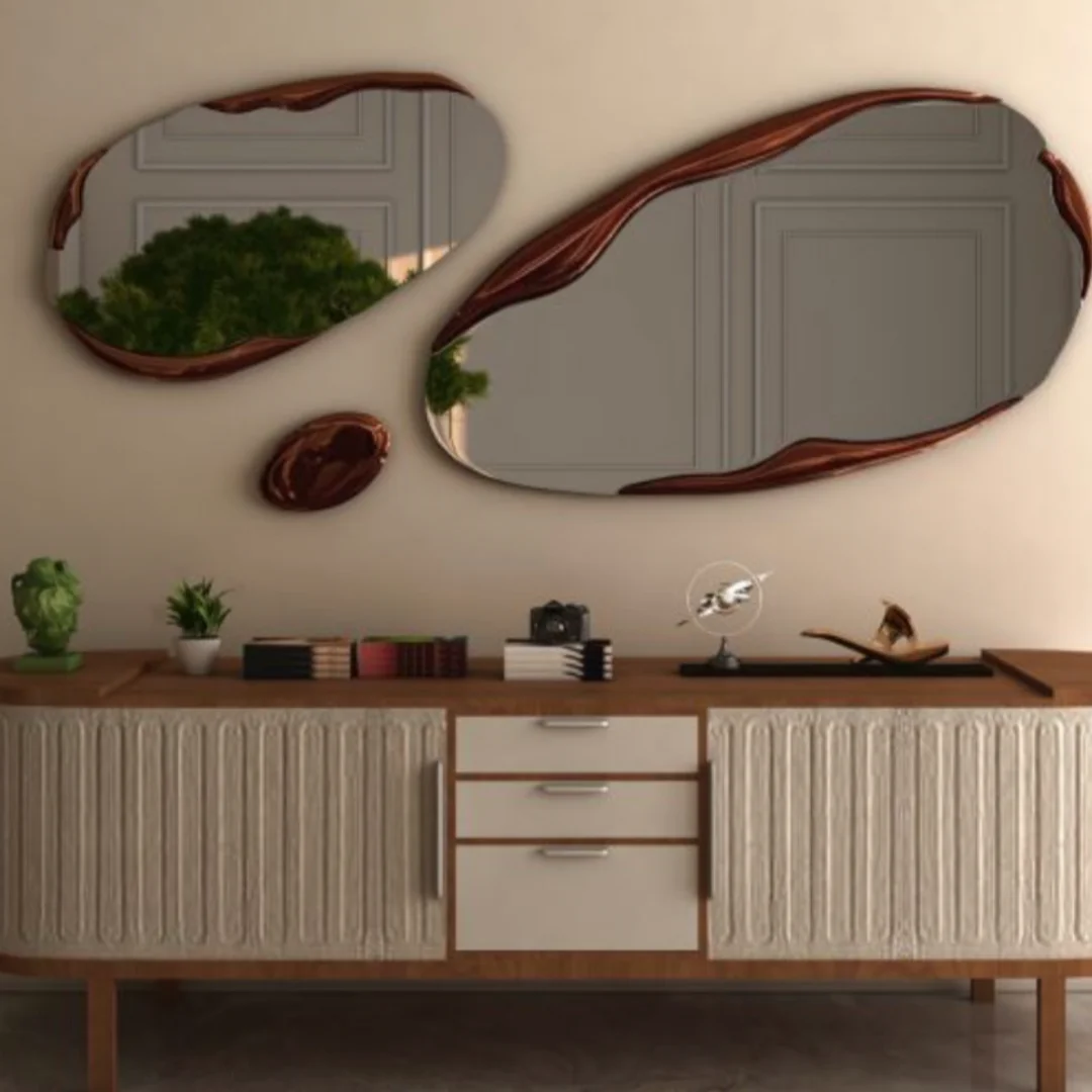 The Morphic Mirror Set